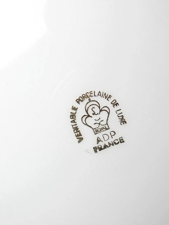 Vintage deep plate in gilded Limoges porcelain, ADP L Royal – Crockery, Gold (photo 11 of 12)