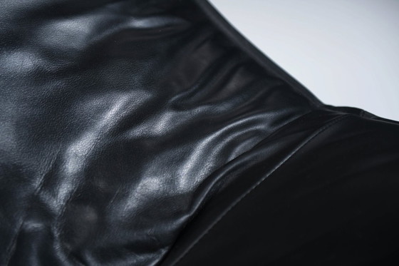 Image 1 of Vintage The Rock Lounge Chair with new leather by Gerard Van Den Berg - Montis