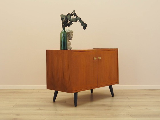 Image 1 of Teakhouten kast, Deens design, jaren 70, gemaakt in Denemarken.