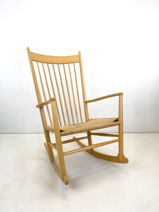 Sedia a dondolo vintage Hans J. Wegner J16