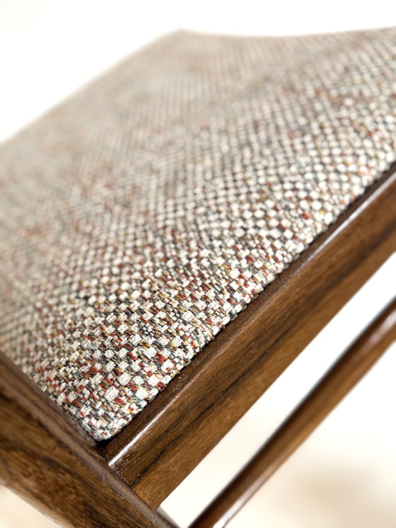 Image 1 of Ensemble de 4 chaises danoises vintage restaurées '60