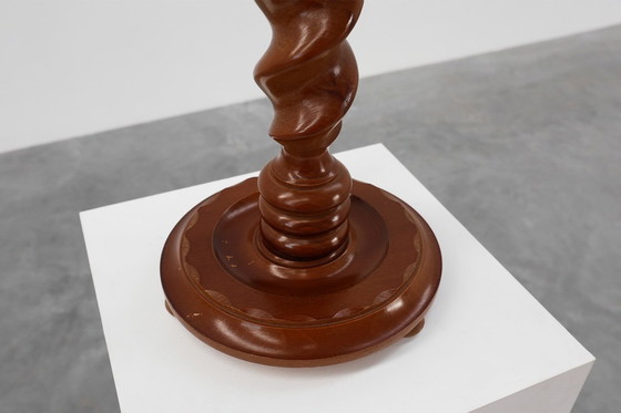 Image 1 of Mesa auxiliar o pedestal Art Déco de roble macizo con base retorcida, Francia años 40