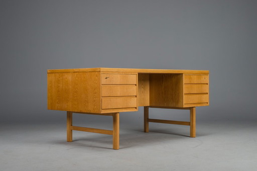 Mod. 76 Executive Oak Desk by Gunni Omann for Omann Jun, 1960s