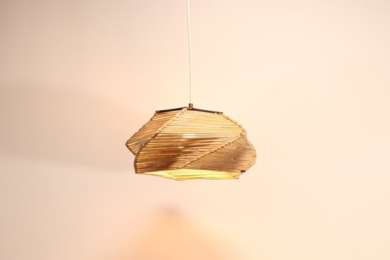 Image 1 of Vintage hanglamp gemaakt van gedraaid papier uit de jaren 60