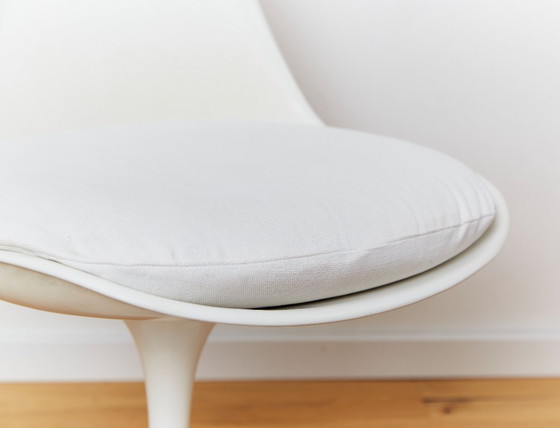 Image 1 of Silla Tulipán n.º 151 de Eero Saarinen para Knoll International