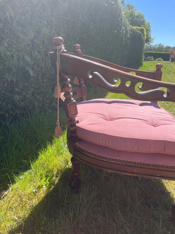 Image 1 of Fauteuil Giorgetti vintage sculpté à la main