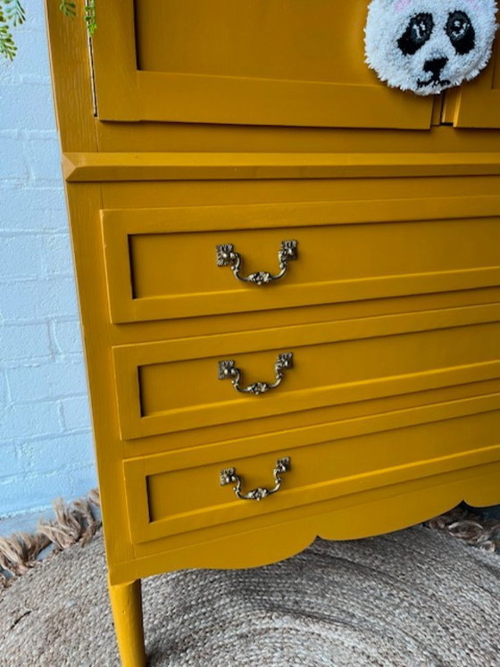 Armoire vintage ancienne, armoire pour chambre d'enfant, armoire pour fille – Buffets, Wood (photo 9 of 20)