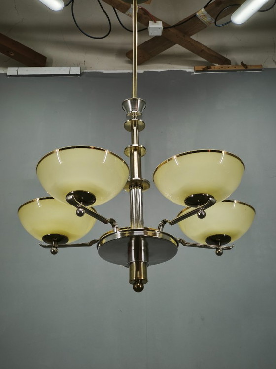Image 1 of Lustre Art Déco tchèque des années 1930 en nickel avec abat-jour en verre champagne