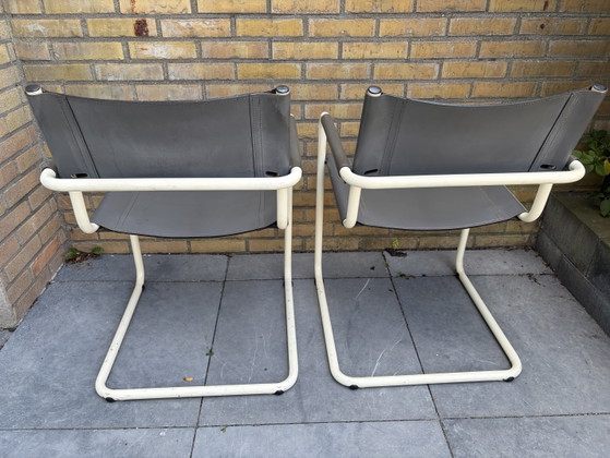 4 Mart Stam Bauhaus Sledestoelen Buisframe Midcentury – Mart Stam, Bauhaus, Eetkamerstoelen, Leather, Metal (photo 6 of 8)