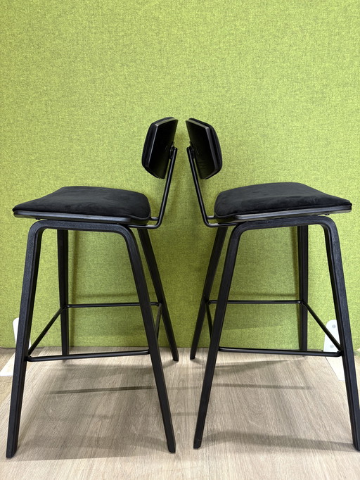 WOOOD Senn bar stools