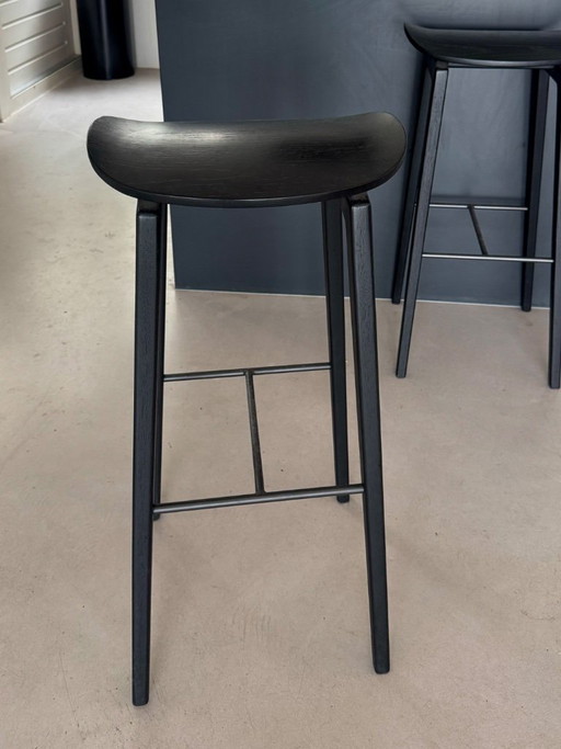2x NORR11 NY11 Barhocker – Schwarze Eiche – Sehr wenig benutzt – barkrukken, Wood