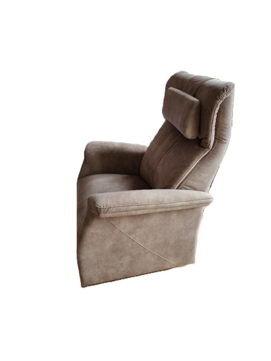 Image 1 of Lussuosa poltrona Vianne Rise-and-Recieve: come nuova! Qualità eccellente!