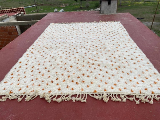 Tapis Beni Ouarain Authentique 3.3x2.3M Laine Écrue Motifs Terracotta – Coton, Scandinavian (photo 6 of 14)