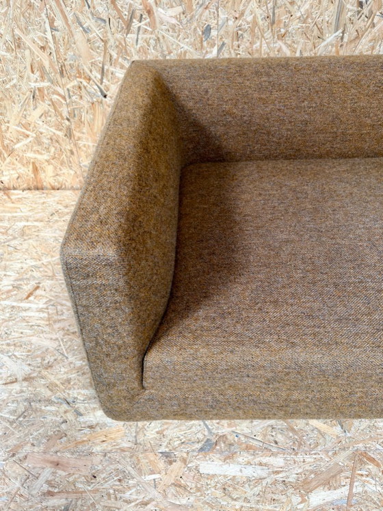 Image 1 of Canapé design œil