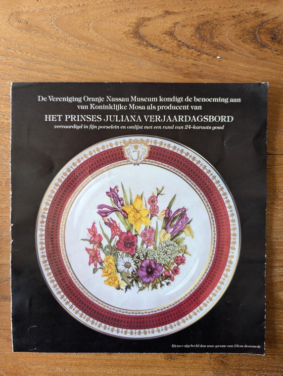 Image 1 of Plato de cumpleaños de la princesa Juliana – Royal Mosa / Franklin Mint – Completo con documentación