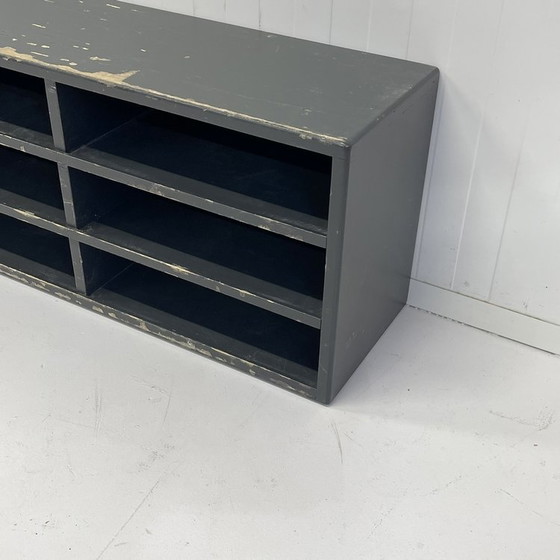 Image 1 of 2 cassette postali industriali d'epoca a scomparti brocante