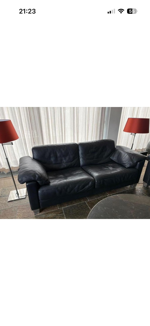 Te koop: 2x De Sede DS-17 zwart leren designbanken