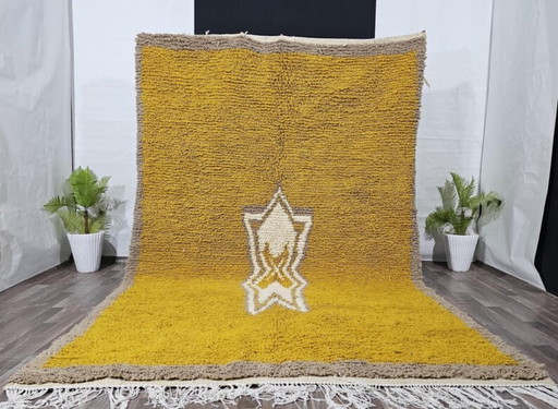 Handmade Moroccan rug, decorated, 200cm x 300cm