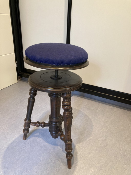 Sgabello da pianoforte antico, rotondo, regolabile in altezza. – krukjes, Metal, Textile (photo 2 of 5)