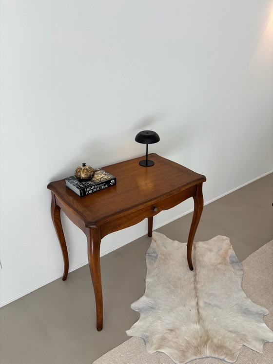 Image 1 of Antiek Bureautje