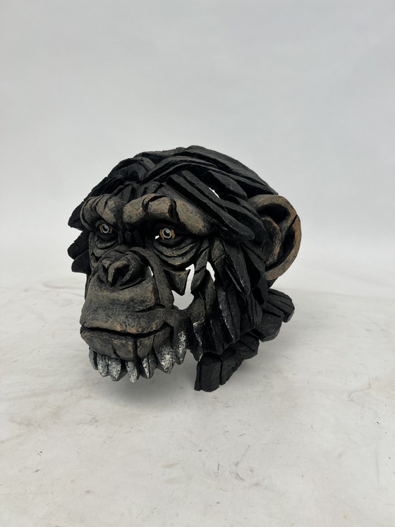 Edge Sculpture Chimpanzee - Matt Buckley – Beeldhouwkunst, Wood, Other (photo 2 of 5)