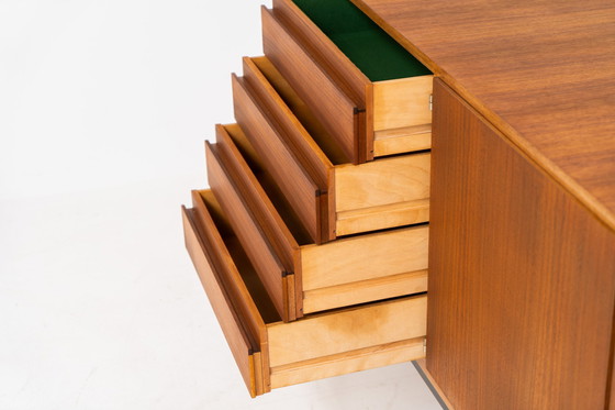 Image 1 of Credenza modernista XL di Behr Mobiel (Germania, anni '50)