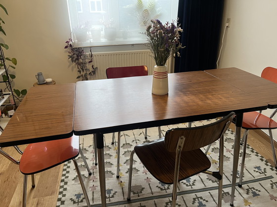 Image 1 of Formica table and chairs 