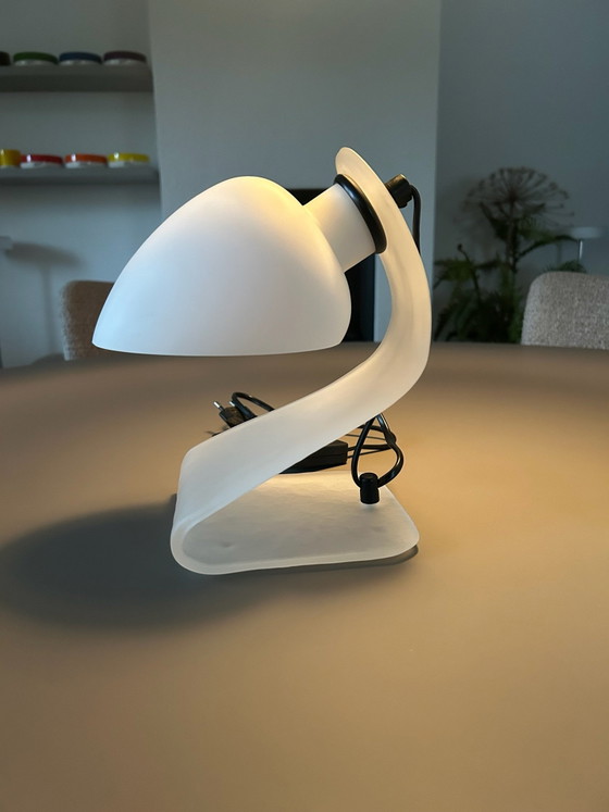 Iconic vintage de Majo "Bissona" Table lamps, Vistosi, Glass, White (photo 2 of 10)