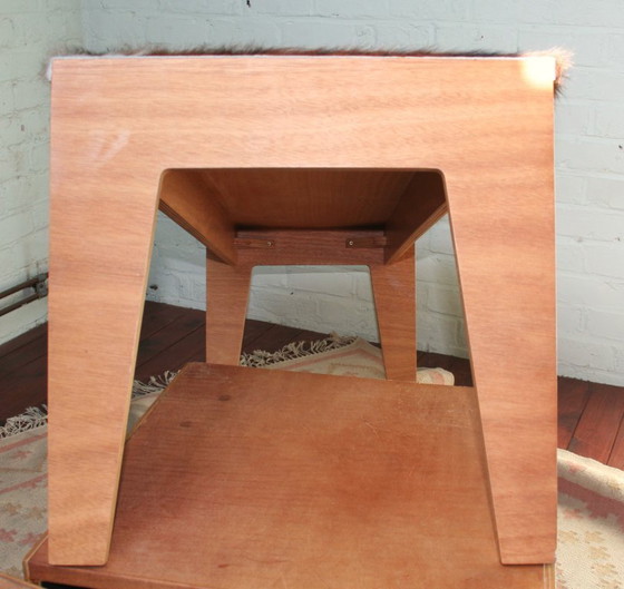 Image 1 of Strak Cow hide bank/ bijzettafel