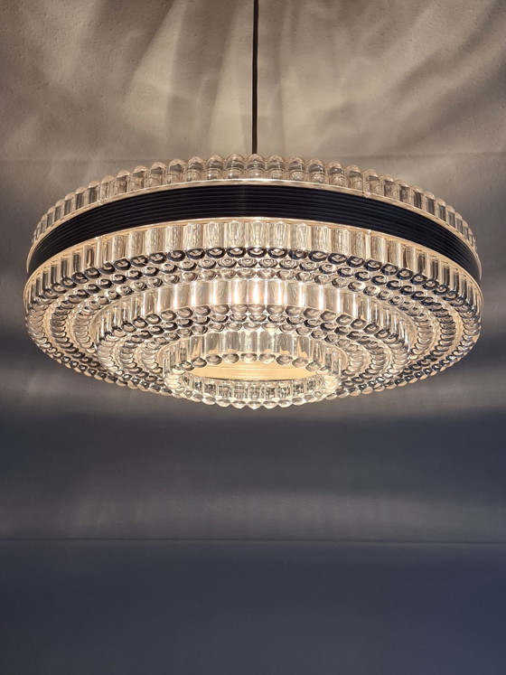 Image 1 of Suspension de l'ère spatiale