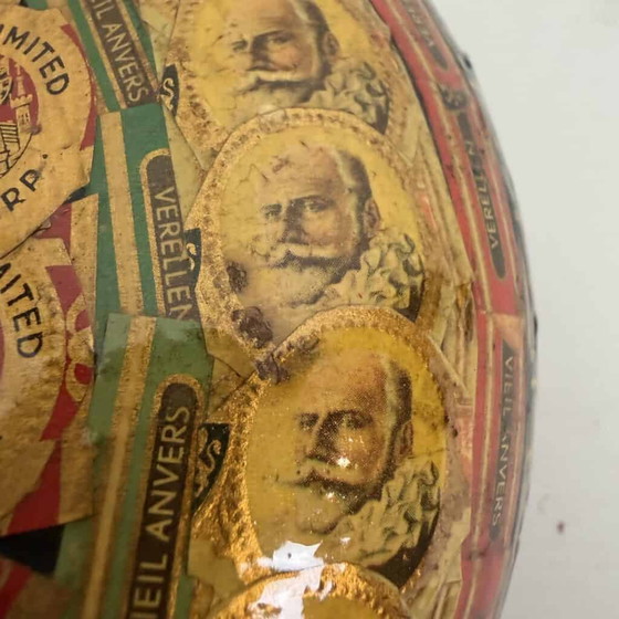 Arte collage, una fiaschetta ricoperta di fascette di sigaro – Bicchieri e caraffe, Carta (photo 12 of 15)
