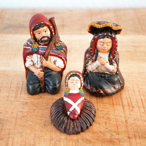 Belén peruano de terracota de 7 piezas hecho a mano – Objetos decorativos, Stone (photo 4 of 11)