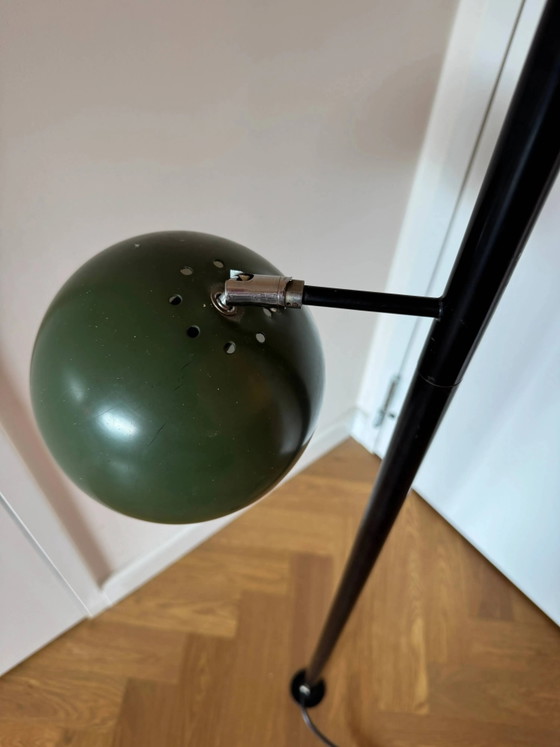 Driekoppige "eyeball" vloer-tot-plafond lamp, mid-century modern. – Vloerlampen, Metaal, Mid Century Modern (photo 7 of 8)
