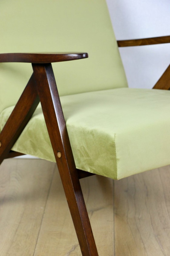 Image 1 of B-310 VAR armchair green olive velvet - light