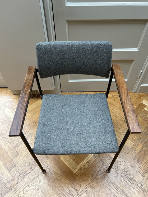 Image 1 of 4 Gijs van der Sluis sedie