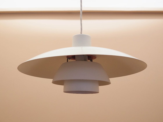 Image 1 of Lampada a sospensione design danese anni '60 designer Poul Henningsen produttore Louis Poulsen
