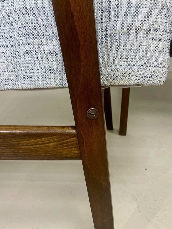 Image 1 of Zwei Henryk Lis 300-190 Sessel, 1970er Jahre, melierter graublauer Stoff. Ref.: Patty