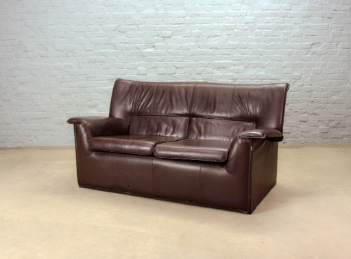 Afra and Tobia Scarpa Design Mid-Century Italian Design Chocolate Brown Leather Two Seat Sofa, Model Lauriana for B&B Italia.