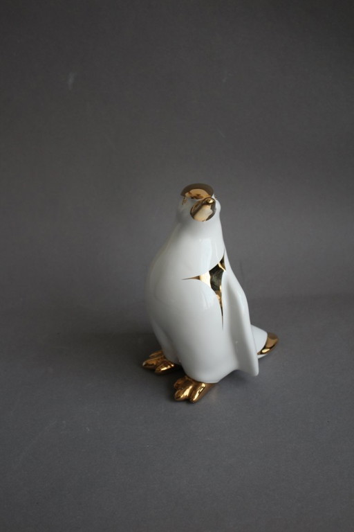 Vintage Italiaans porseleinen pinguïnbeeldje, wit met gedeeltelijke 24-karaats verguldsel.