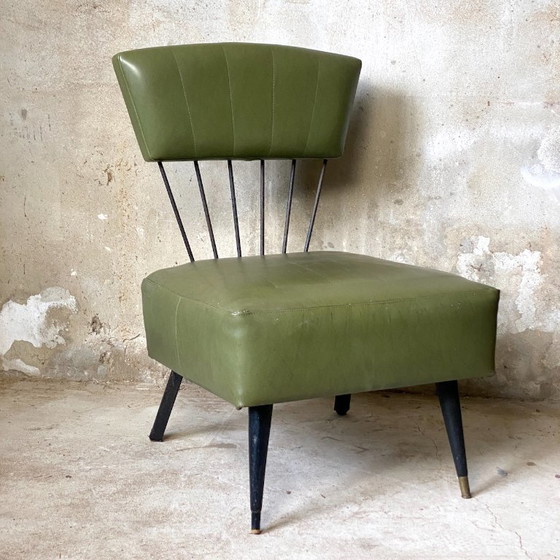 Image 1 of Paire de fauteuils vintage 1960's métal et simili-cuir vert