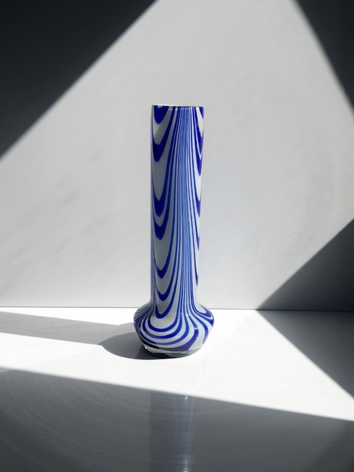 Carlo Moretti Vintage Vase aus blau-weißem Glas, Italien 1970er Jahre – vazen, Murano Glass