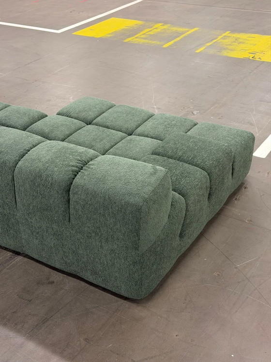 Image 1 of Banco de Tiempo Tufty de B&B Italia | Verde