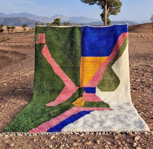 Tappeto Beni Ouraine in lana naturale, tessuto a mano con motivi colorati, 2/3 m