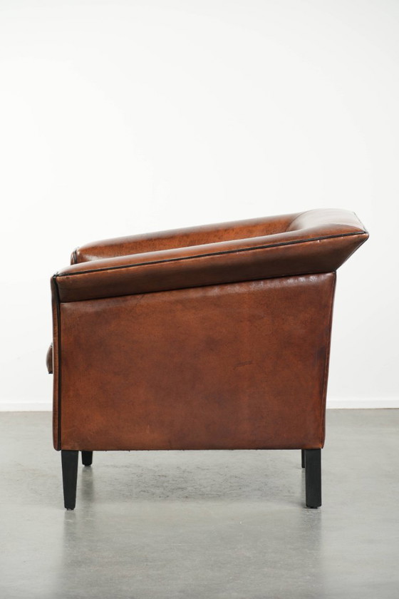 Image 1 of Strakke schapenleren Art Deco design armchair/ fauteuil met zwarte biezen en een prachtige warme kleur