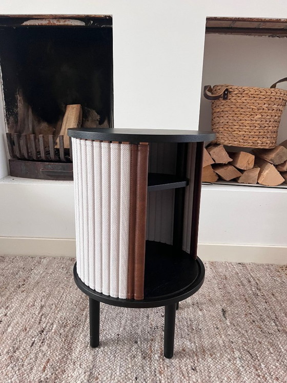 Image 1 of Umage Audacious Beistelltisch, schwarze Eiche, White Sands