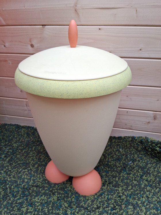 Image 1 of Gio Style, Memphis Style Wäschekorb, Mülleimer 1980