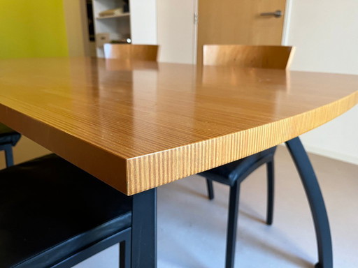 Juego de mesa de comedor Metaform para 4 personas