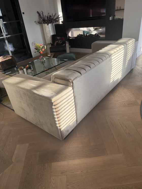 Beautiful Sofa, 2x Large and Indestructible – Textile, Velvet (photo 4 of 5)