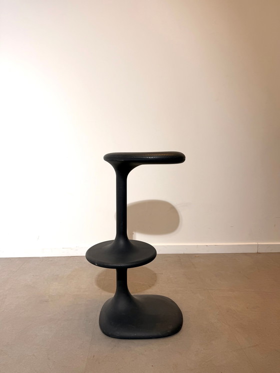 Image 1 of Taburete Casamania Kant de Karim Rashid – Negro | Hecho en Italia