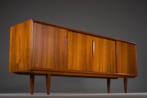 Image 1 of Vintage Deens Teakhouten dressoir van Axel Christiansen voor Aco Møbler, jaren 60